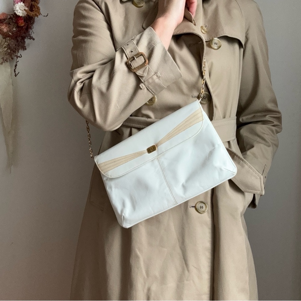 Celine Paris Gold Blason Chain Vintage Authentic White Cream Shoulder Bag Rare - Picture 2 of 16